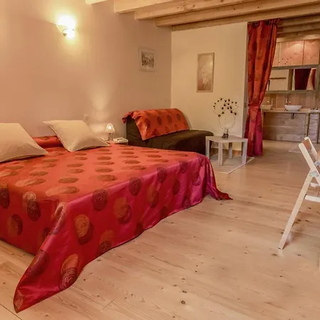 Bed & Breakfast Rubis: Elegance Et Confort En Pleine Nature - Fr-1-589-723 Le Clerjus