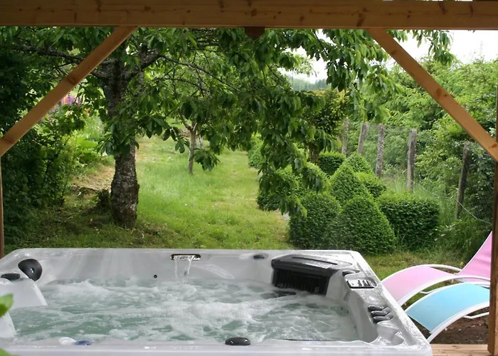 Bed & Breakfast Rubis: Elegance Et Confort En Pleine Nature - Fr-1-589-723 *