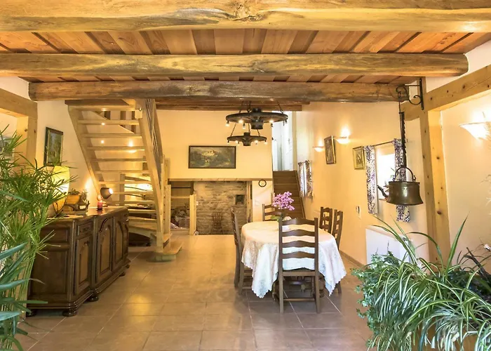 Rubis: Elegance Et Confort En Pleine Nature - Fr-1-589-723 Bed & Breakfast